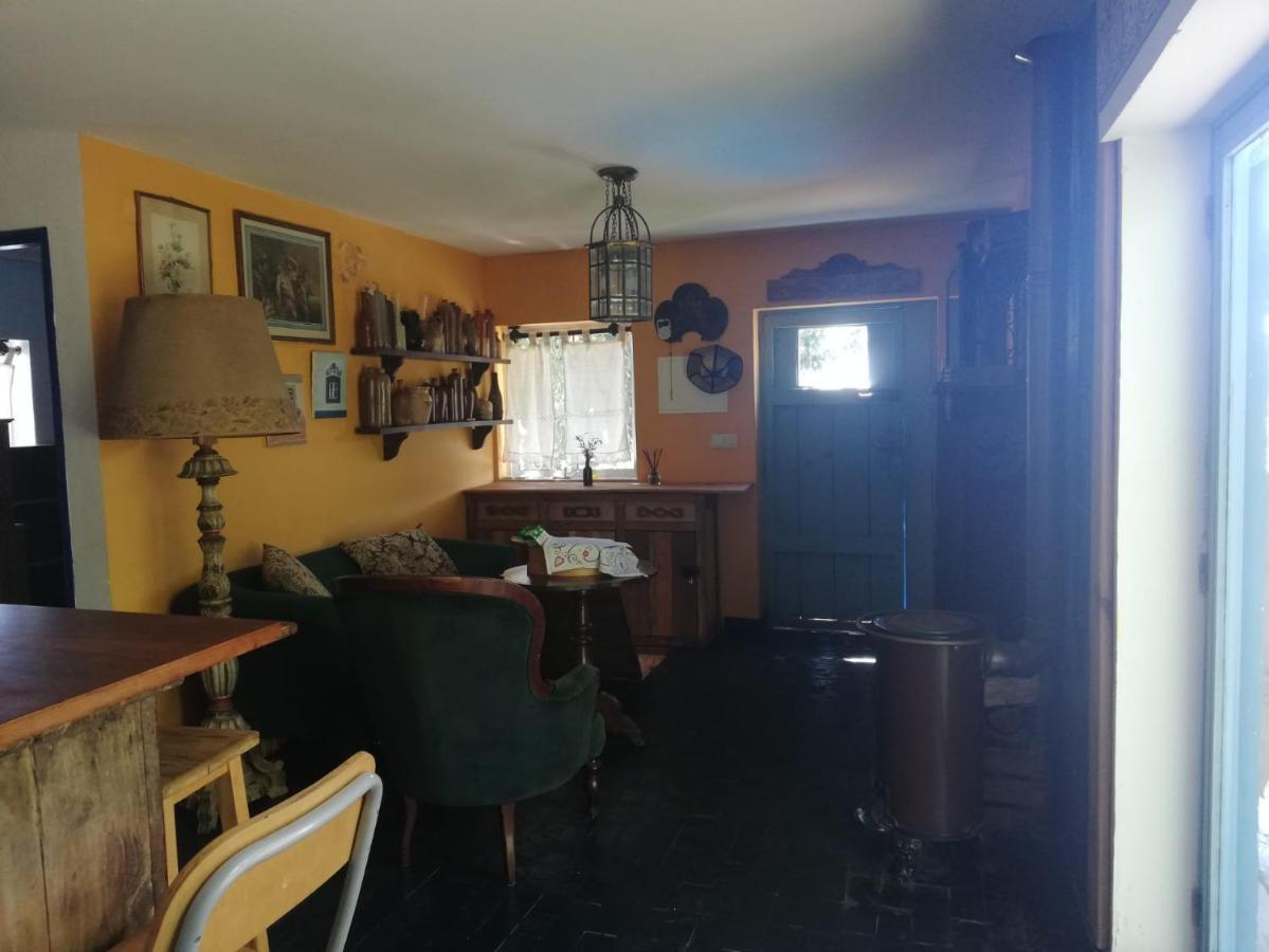 カベセイラス・デ・バスト Casa S. Nicolauヴィラ エクステリア 写真