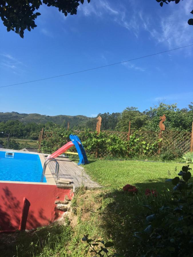 カベセイラス・デ・バスト Casa S. Nicolauヴィラ エクステリア 写真