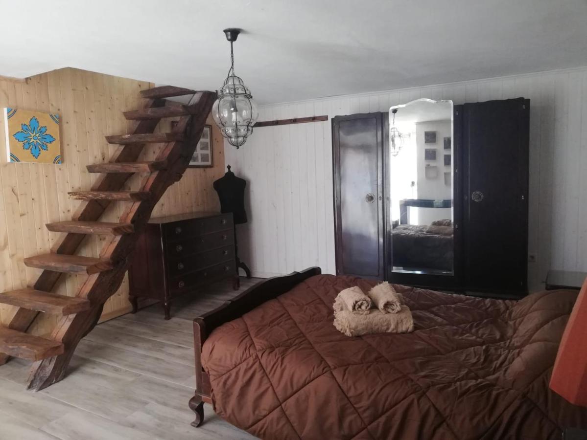 カベセイラス・デ・バスト Casa S. Nicolauヴィラ エクステリア 写真